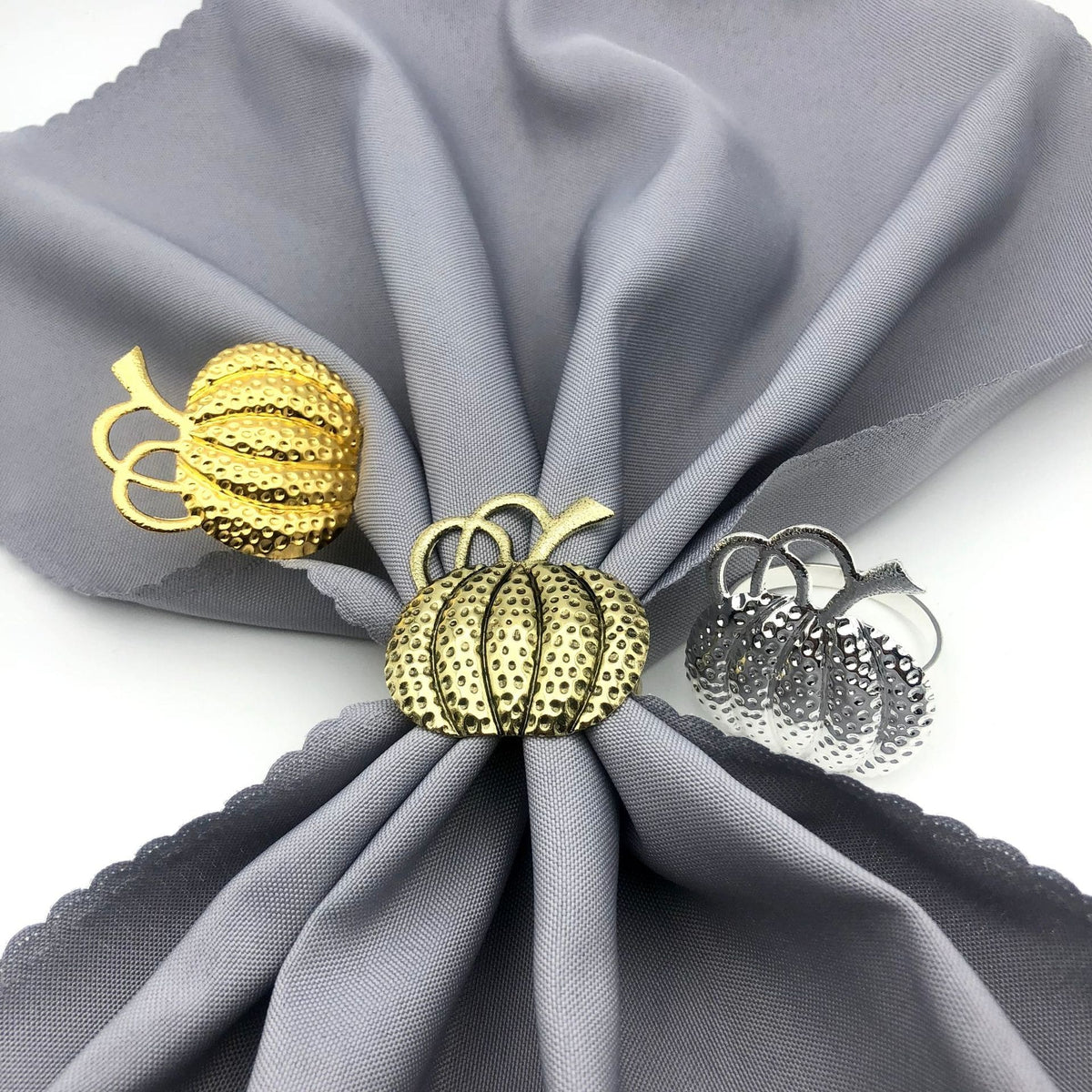 Golden Pumpkin Napkin Rings inhelo
